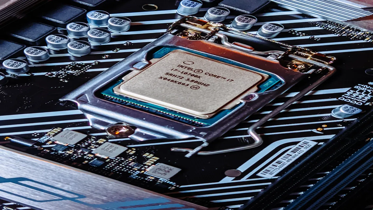 CPU Intel Nova Lake Core Ultra 400 với 52 nhân và socket LGA 1954 mới