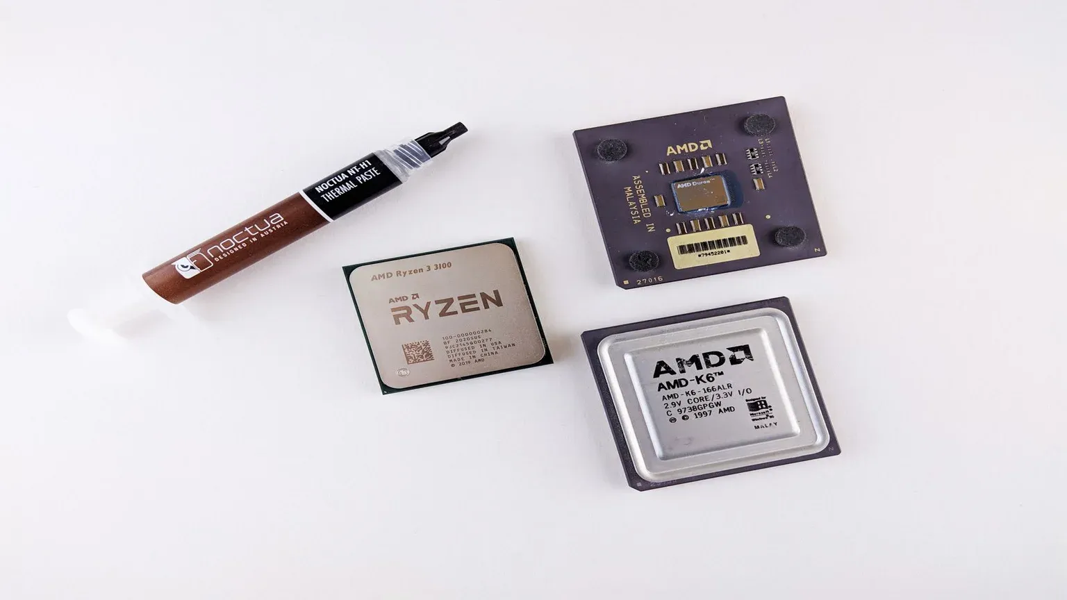 Intel Nova Lake-S 52 nhân CPU