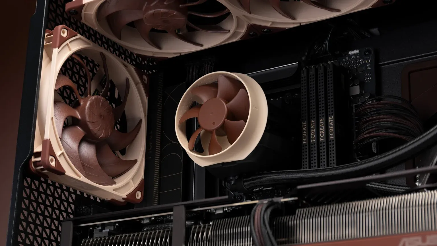 Noctua NL-LC1 360mm AIO liquid cooler installed in PC