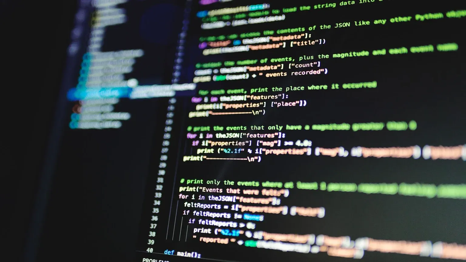 Code programming và developer tools — Y2JB/P2JB đang được phát triển tích cực